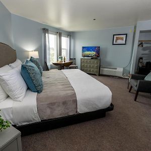 King Room Mountain View